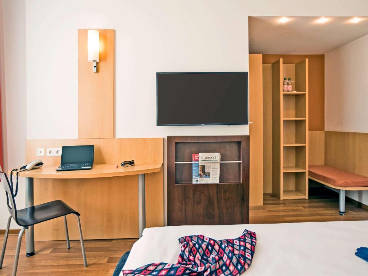 Ibis Berlin City Sued Esterno foto