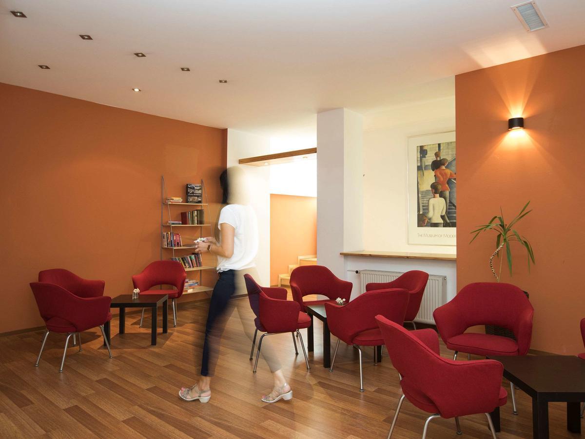 Ibis Berlin City Sued Esterno foto